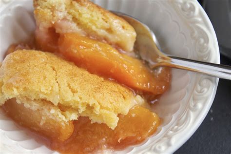 Cook over medium heat until peaches begin to gently boil, about 7 minutes. Peach Cobbler Recipe With Canned Peaches And Biscuits ...