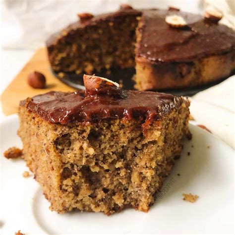 Gâteau à la poudre de noisettes et chocolat sans gluten et sans farine