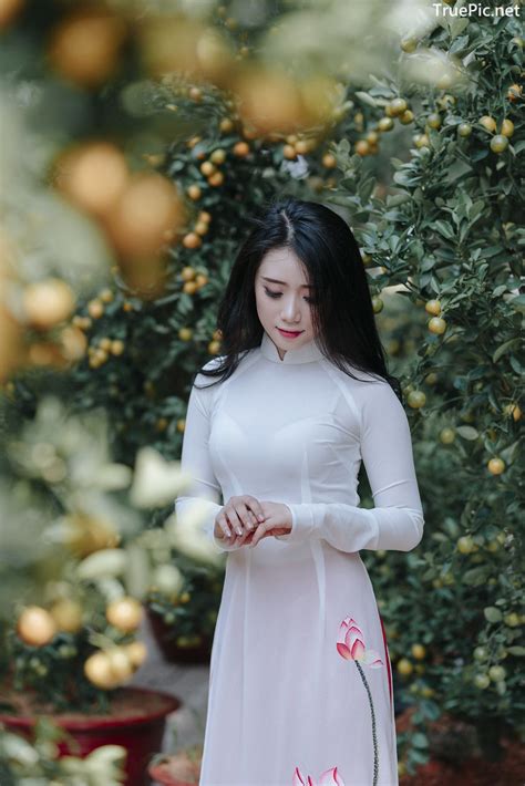 Vietnamese Beautiful Girl Ao Dai Vietnam Traditional Dress By Vin Hot