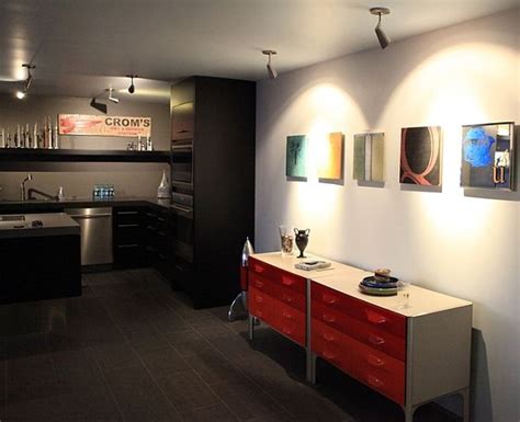 Elegant, cozy, and welcoming, our homes will make you feel at ease. Modern one-bedroom, 1-bath condo in Downtown Phoenix