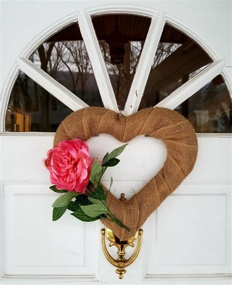 Heart Wreath Wrapped With Burlap Peony Wreaths How To Make