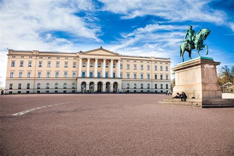Slottet The Royal Palace In Oslo Norway Photograph By Leonardo