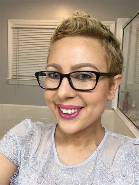 How to style short curly hair after chemo beauty makeup. Fashionable Hairstyles For Post Chemo Curly Hair - Wavy ...