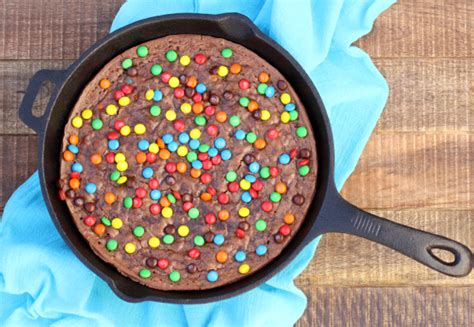 Skillet Brownie Recipe 5 Ingredient Cast Iron Brownies The Frugal