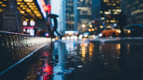 Taxi Rain Street Bokeh Car Water Macro Blurred Cityscape