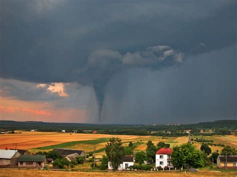 Why Its So Difficult To Forecast A Tornados Path Free Cape Cod News
