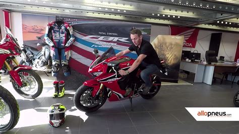 Moto  Équipement et Position sur Circuit  YouTube
