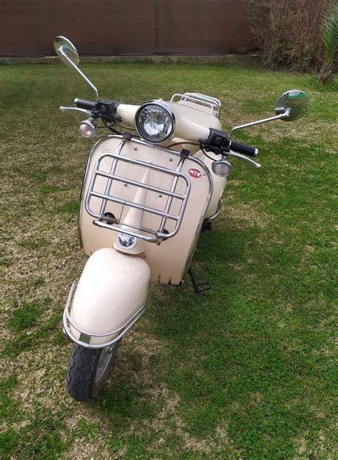 Vespa 125 4t De Segunda Mano Por 1 150 € En Córdoba En Wallapop