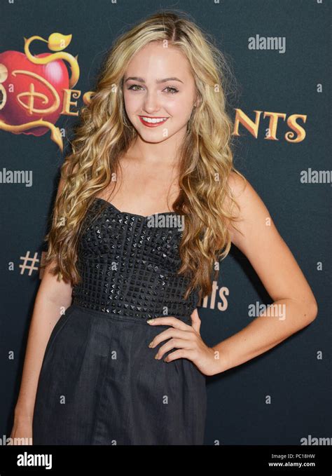 Sophie Reynolds 014 Red Carpet Event Hi Res Stock Photography And