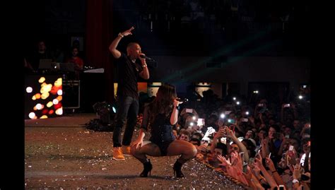 Foto Anitta Rebola Muito Em Show No Rio De Janeiro Ao Lado De Nego Do