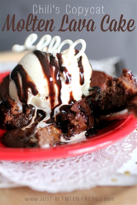 It's a chocolate lover's dream to be eating this. Chili's Molten Lava Cake Heating Instructions - I wanted ...