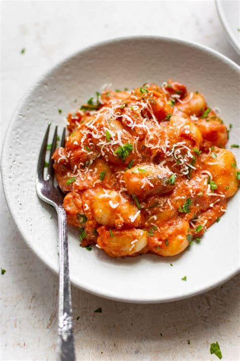 This Tomato Gnocchi Recipe Is Easy Cheesy And Sure To Be A Crowd