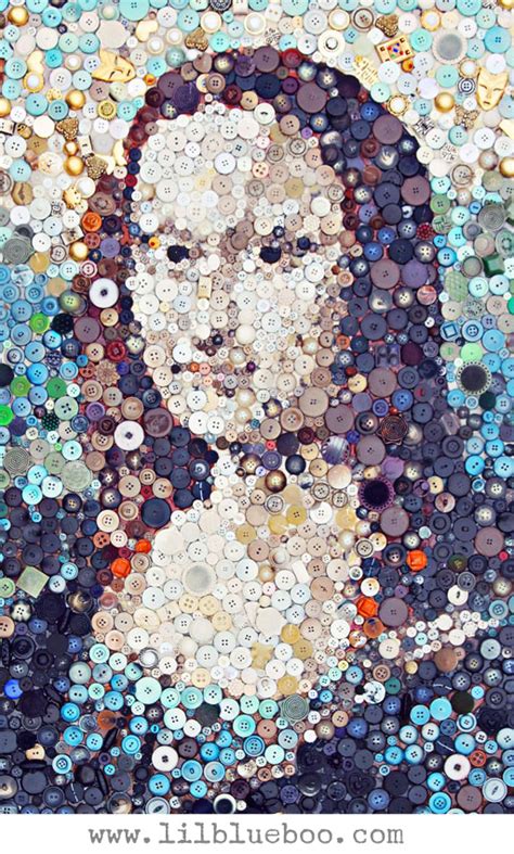 The Mona Lisain Buttons Time Lapse Video