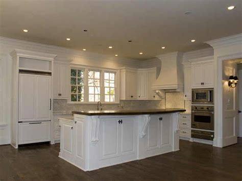 10 foot ceilings.kitchen cabinet question!! 10 foot ceilings and cabinets - crown moulding above cabinets takes up some of the visual space ...