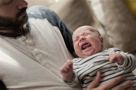 El Consejo De La Doctora Di A Los Padres Si Su Bebé Llora Cada Vez Que