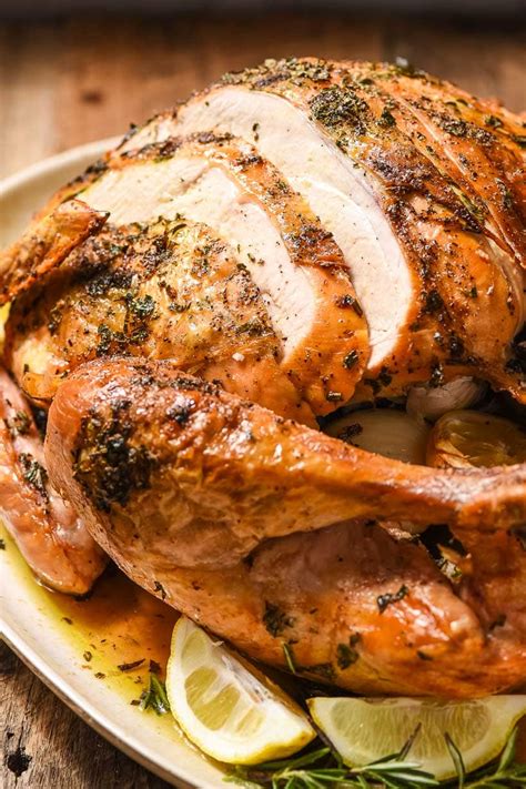 Oven Roasted Turkey (Easy Recipe with VIDEO) | NeighborFood