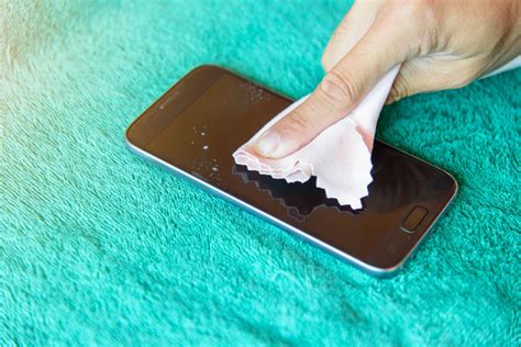 How To Clean Your Phone And Keep It Germs Free Cleanipedia