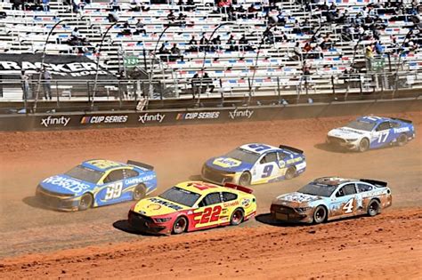 Dropping The Hammer Bristol Dirt Race Earns Date In 2022 And Beyond