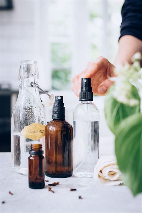 Careful when using ammonia and wear rubber gloves. DIY Vinegar + Peroxide All-Purpose Cleaner | Hello Nest