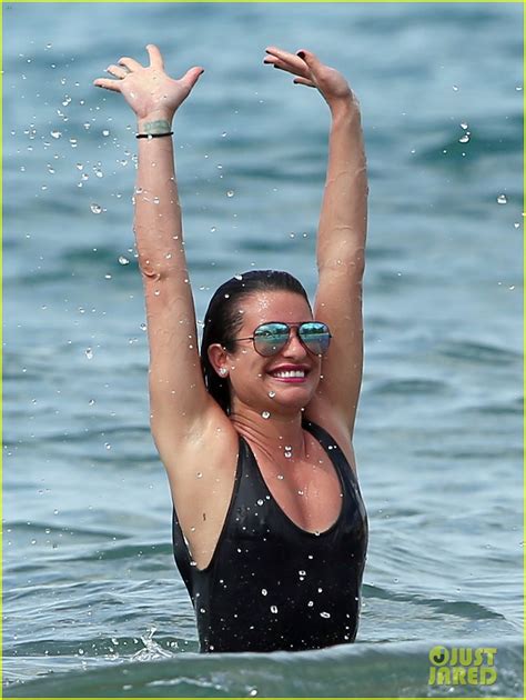 Photo Lea Michele Hits The Beach In Hawaii With Her Gal Pals 04 Photo 3863477 Just Jared