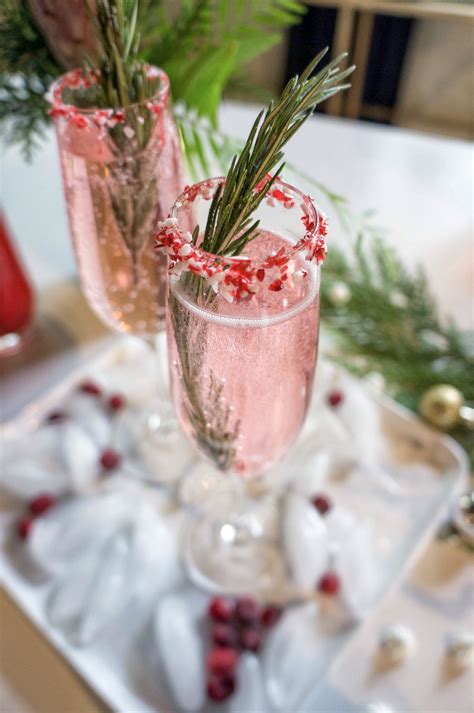 Sparkling Peppermint Holiday Cocktails Recipe Holiday Cocktails Chewy Oatmeal Chocolate