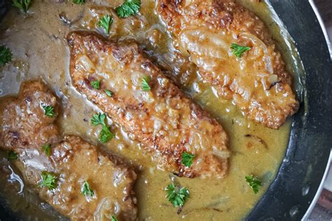 Easy Turkey Chops Smothered In Gravy Southern Style Ronalyn T Alston