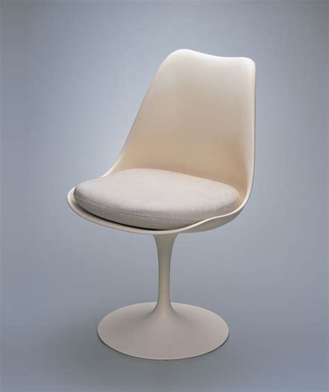 Eero Saarinen Pedestal Or Tulip Side Chair Cranbrook Art Museum
