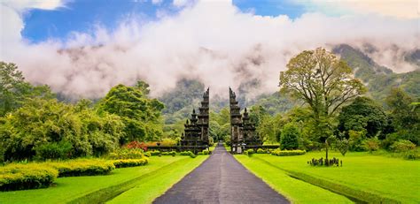 Indonesia Private Tours & Luxury Trips | Enchanting Travels