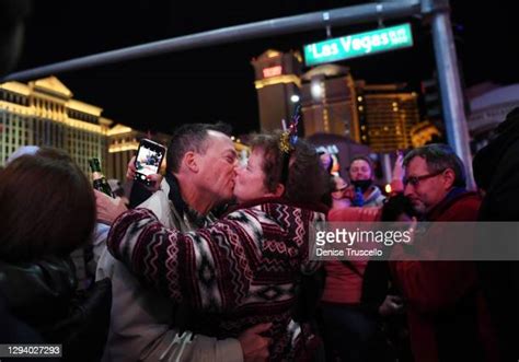 New Years Eve Las Vegas Photos And Premium High Res Pictures Getty Images