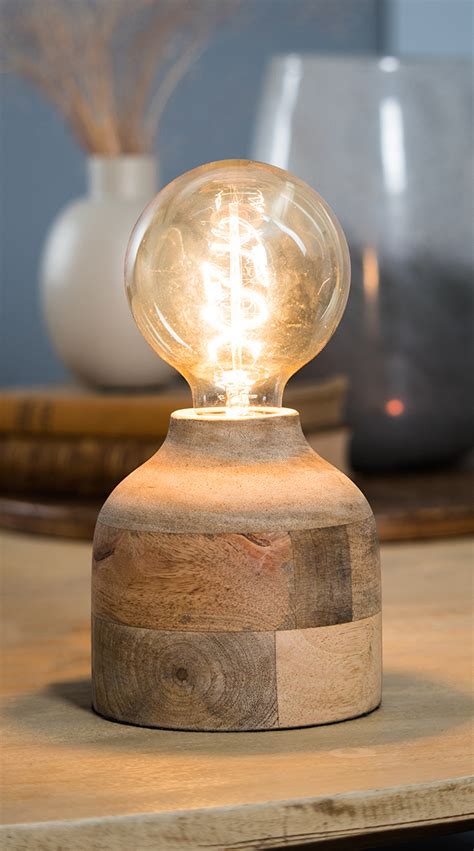 The Lifespan of an LED Bulb - Green Lighting