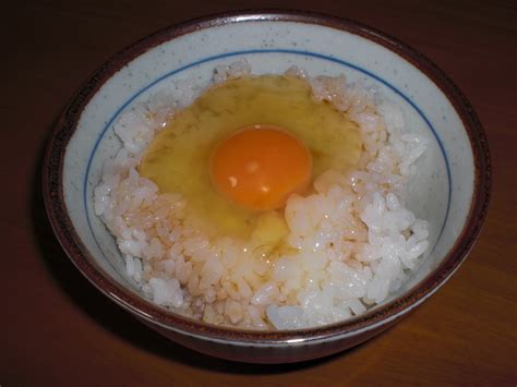 シンプルでありながらとても奥の深い玉子かけご飯。 究極のtkg（卵かけご飯）マシン / tamago kake gohan machine. 最高のレシピ 卵かけご飯