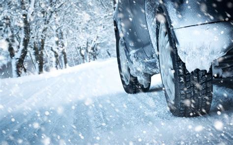 Be Prepared For The Cold Twelve Winter Driving Tips
