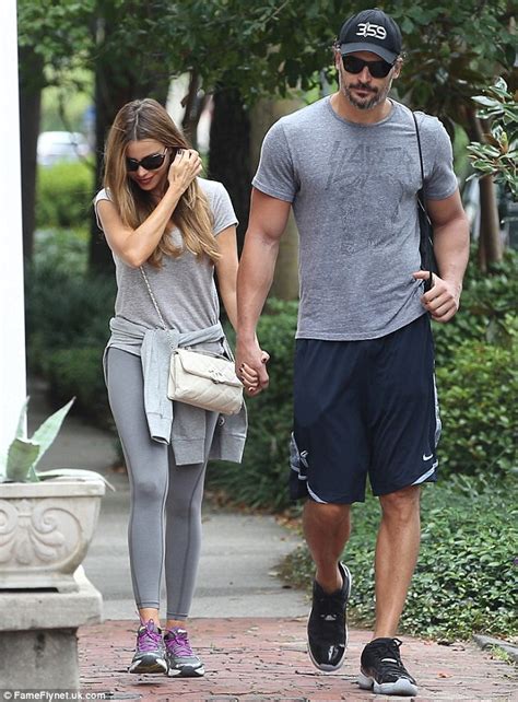 Sofia Vergara And Joe Manganiello Kiss Before He Strips Off On Magic Mike Xxl Set Daily Mail