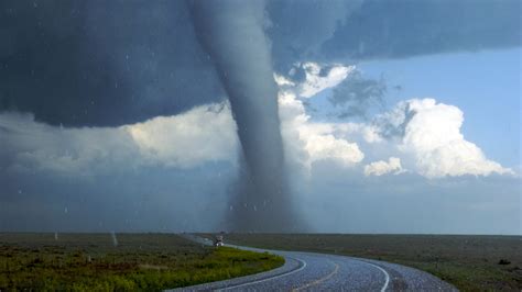 Living In Oklahomas Tornado Alley Means Insurance Claims For Tornado