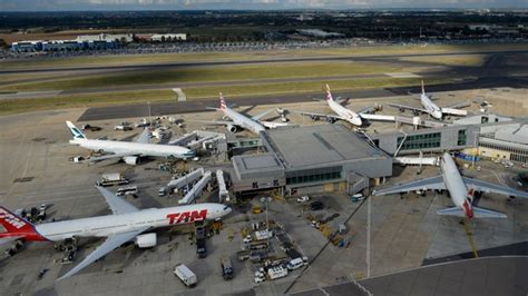 Heathrow Strike Suspended Ahead Of Pay Vote Itv News