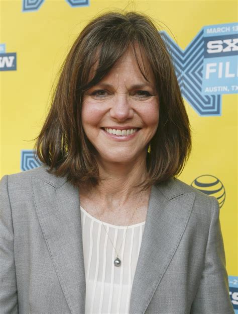 Sally Field Reveals Her Amazing Response When Agent Said She Wasnt