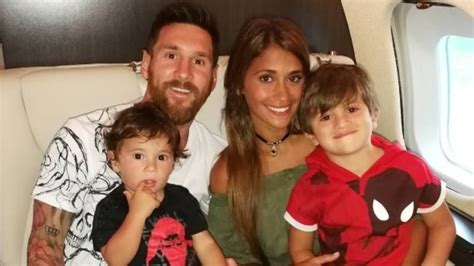 Lionel Messi Y Antonella Roccuzzo Esperan Su Tercer Hijo Revista Show Up