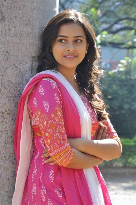 Sri Divya Latest HD Pictures And Wallpapers NatoAlpabet Most Beautiful Indian Actress
