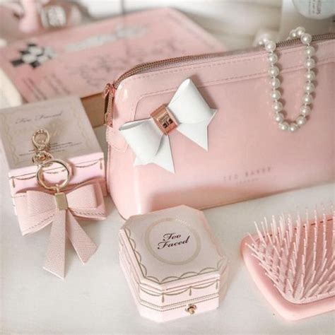 Pin By Keren Nguyen On La Vie En Rose Pink Girly Things Girly