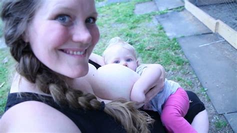 Breastfeeding On Demand When Where Your Baby Is Hungry A Glimpse On