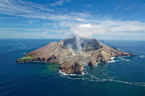 Horseshoe Crater At White Island New Zealand Rvolcanoes