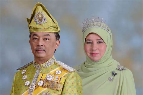 Rakyat malaysia yang beta kasihi sekalian, alhamdulillah. Sultan Abdullah Ditabalkan YDPA Ke-16, 5 Fakta Mengenai ...