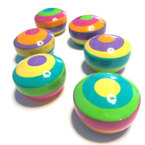On white cabinets, they are the perfect option for a chic cabin kitchen or even an outdoorsy bachelorette pad. Colorful Cabinet Knobs | online information