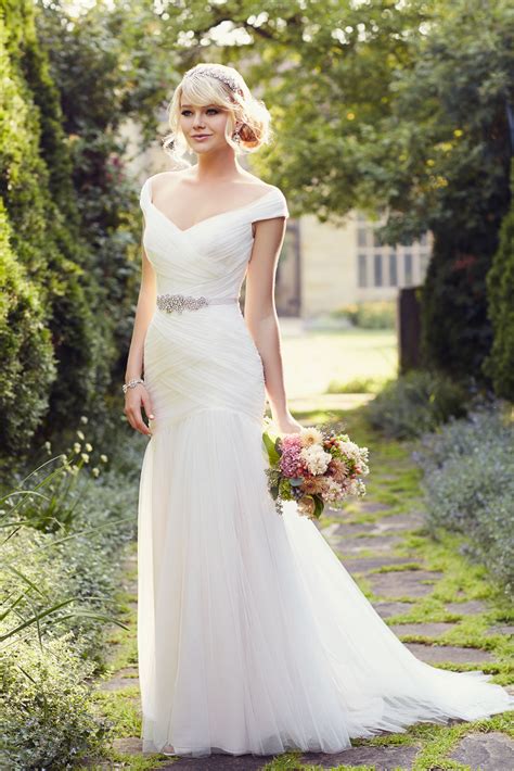 Essense Of Australia Bridal Gown Sneak Peek Style D1802