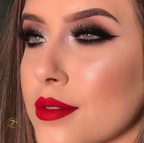Kylie Lipstick Red Lips Artistry Makeup Looks Eye Makeup Make Up