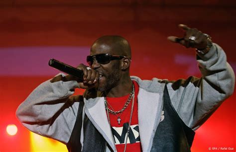 Us rapper and actor dmx is in a grave condition following a heart attack, says his lawyer murray after listening to the song, the judge said dmx was a good man and gave him one year in prison. Rapper DMX komt vrij - Ditjes & Datjes