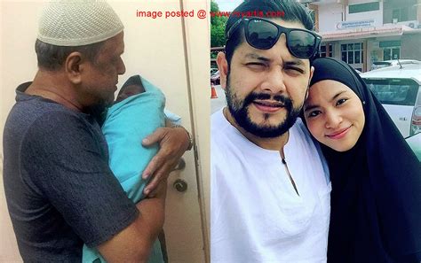 Setiap bacaan dipermudahkan dengan rumi dan audio. MYARTIS.COM | MYARTIS | MY | ARTIS: 7 TAHUN MENANTI ...