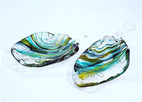 Pin On New Zealand Glass Art By Lynden Over