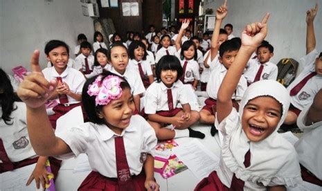 Segera Berlaku! Sekolah Lima Hari, Hari Sabtu Minggu Siswa ...