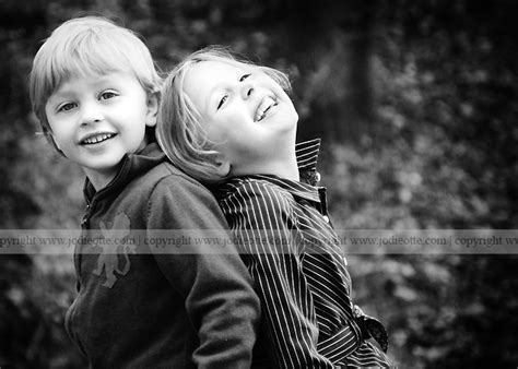 Photography Siblings On Pinterest Sibling Poses Sibling And Brot